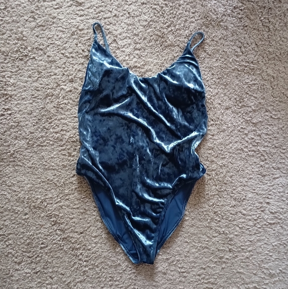 Bodysuit - Picture 1 of 5